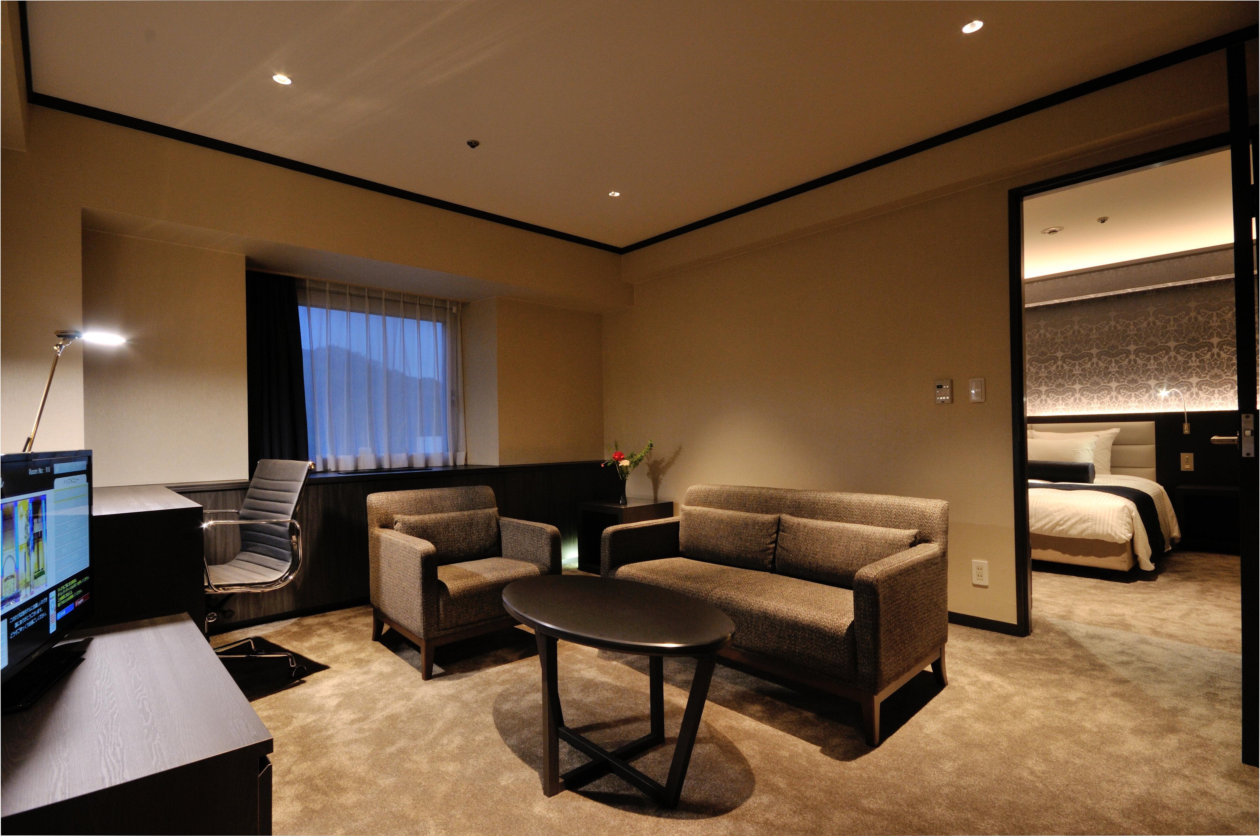 מלון Ana Crowne Plaza Matsuyama By Ihg מראה חיצוני תמונה