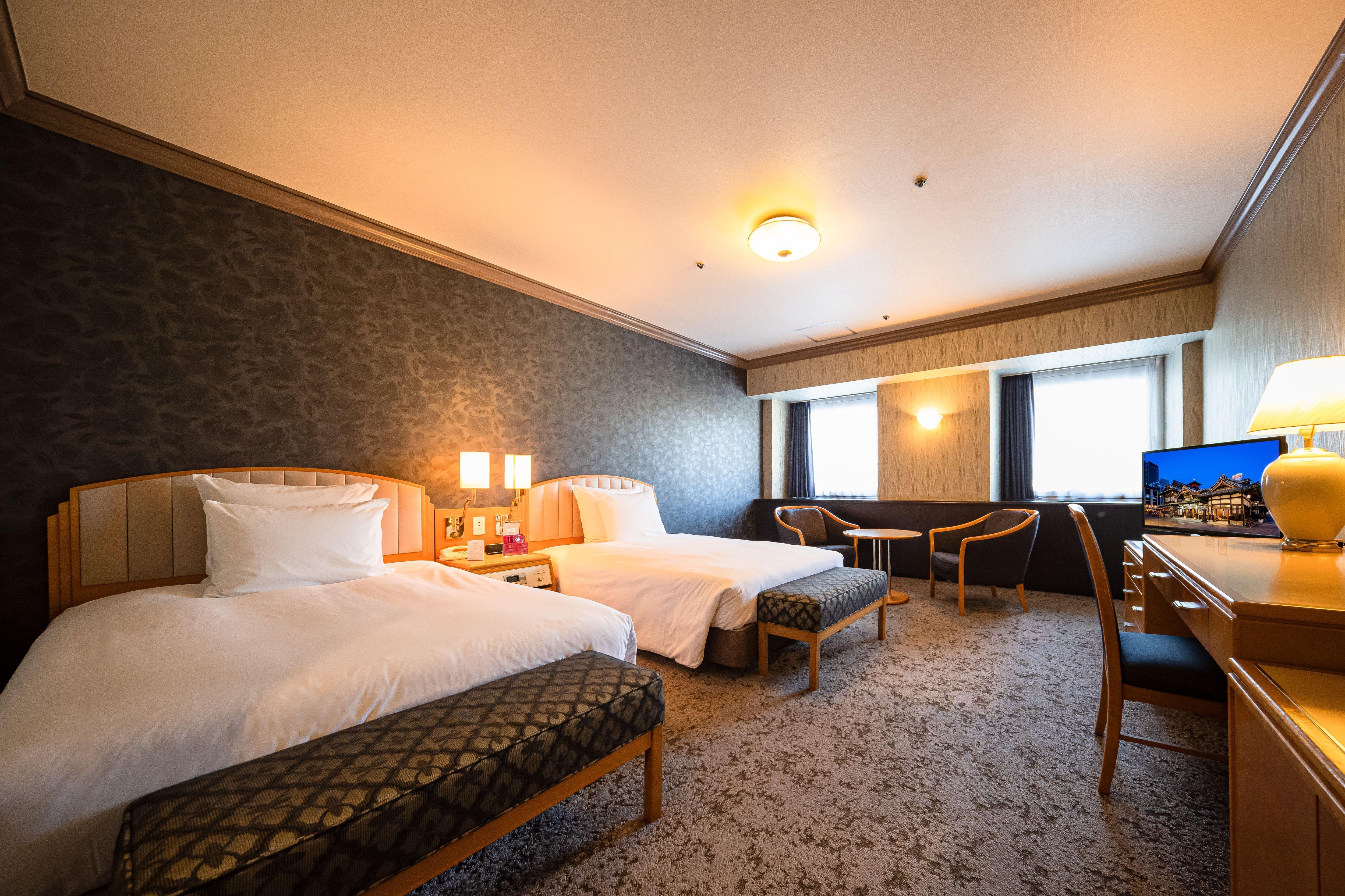 מלון Ana Crowne Plaza Matsuyama By Ihg מראה חיצוני תמונה