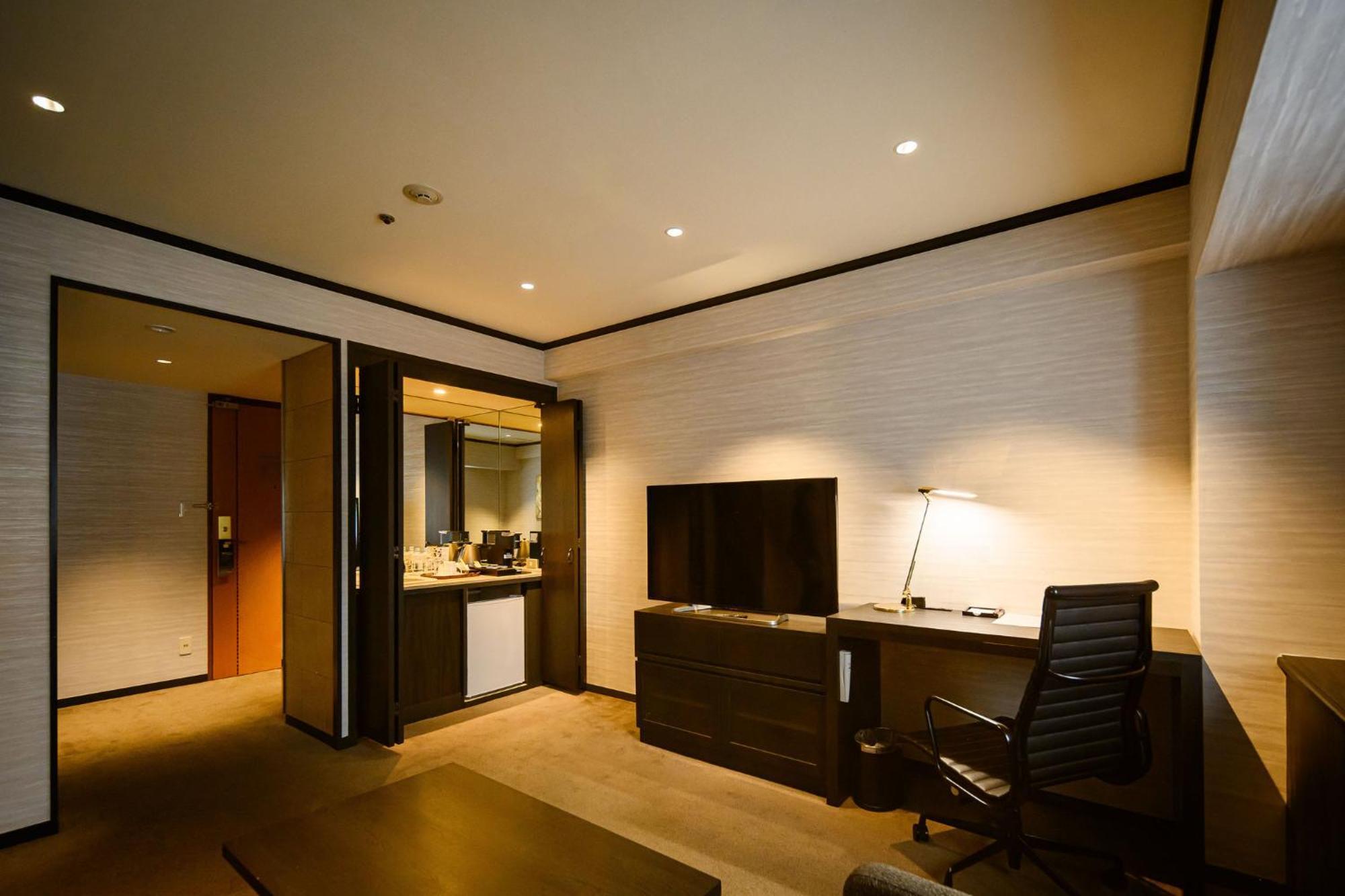 מלון Ana Crowne Plaza Matsuyama By Ihg מראה חיצוני תמונה
